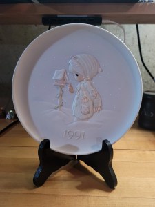 Precious Moments Plate - Front View - "Blessings From Me to Thee"